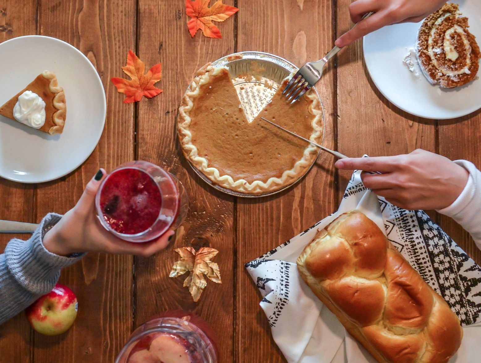 Thanksgiving table.
